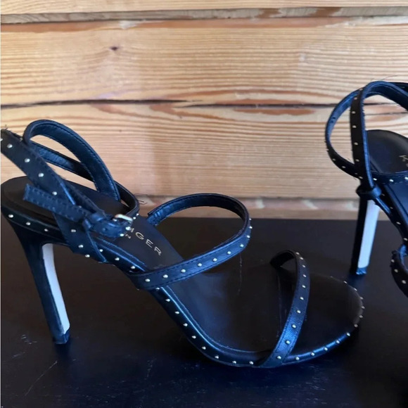 Kurt Geiger London Portia Sandal Black Strappy Heel with gold studs size 38 - Picture 8 of 8